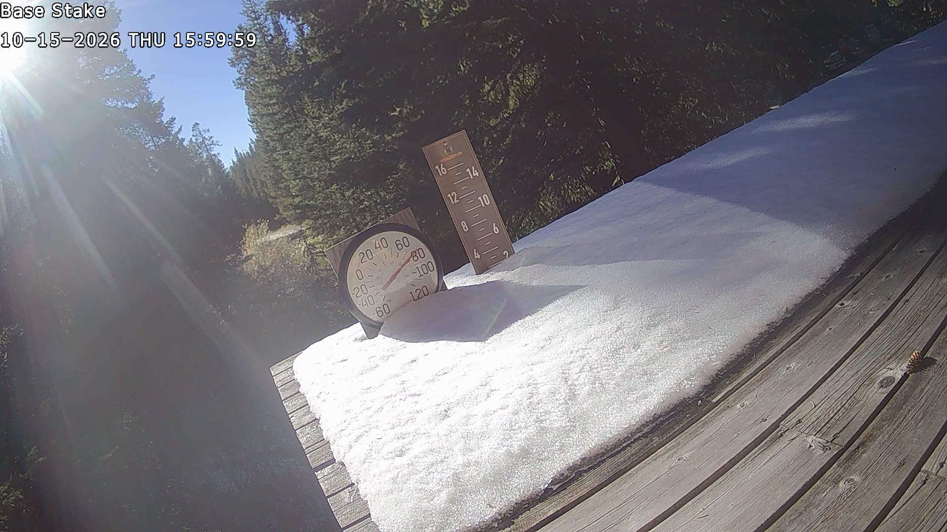 Discovery snow stake